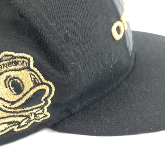 New Era Oregon Ducks Baseball Cap 100% Wool Gold Black Adjustable Snap Back Cap - Picture 9 of 16